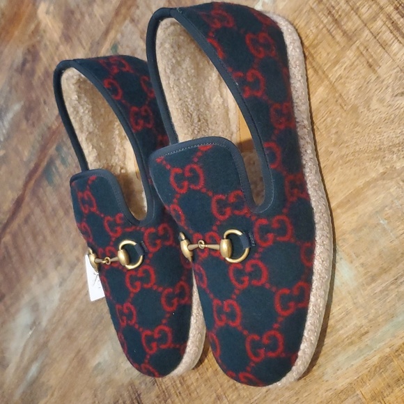 Gucci - Picture 2 of 6